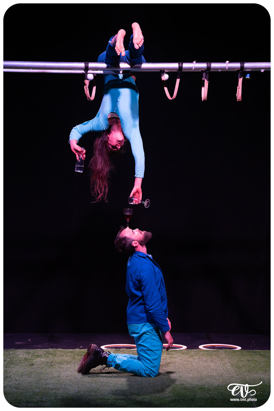 LE VERTIGE DE L'ENVERS (CIE L'ENVOLÉE CIRQUE)